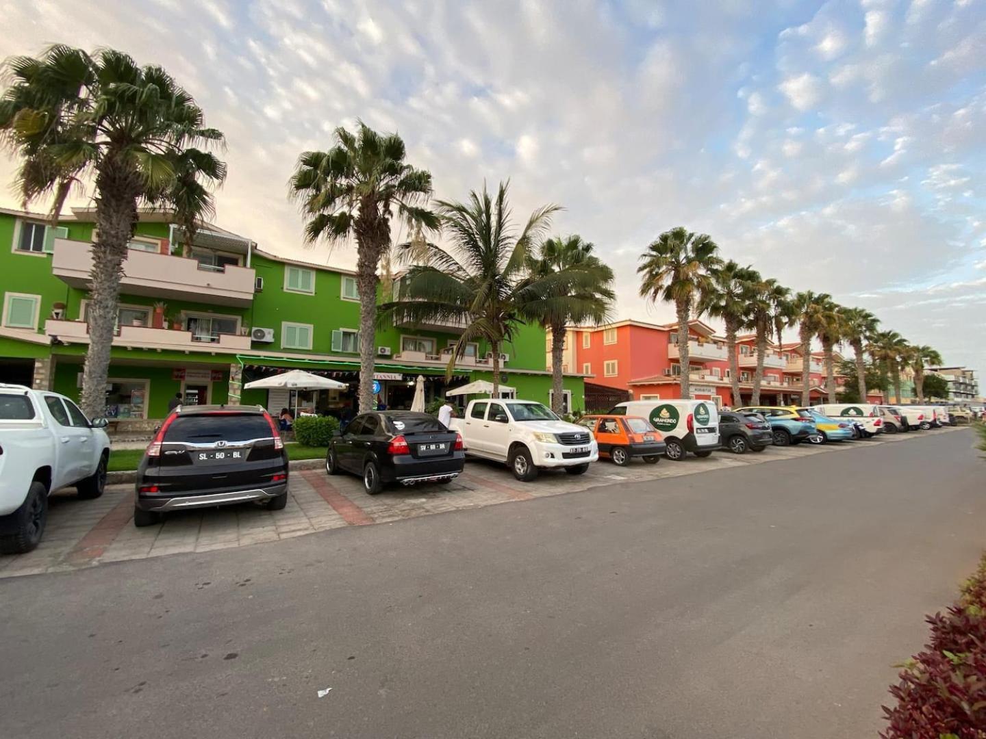 Djadsal Moradias - By Bobbywashere Santa Maria Dış mekan fotoğraf